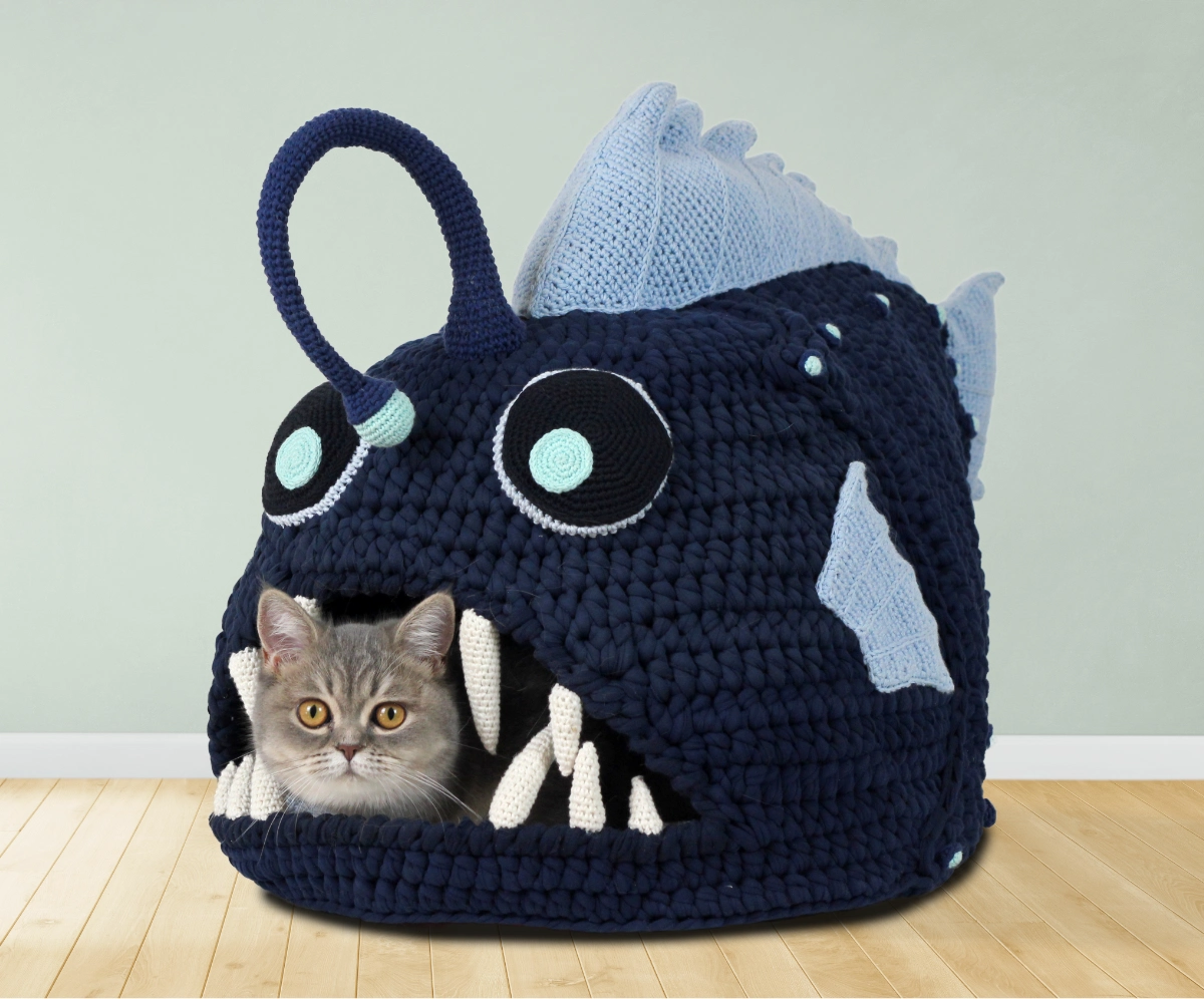 A House from the Deep Crochet Cat House Pattern